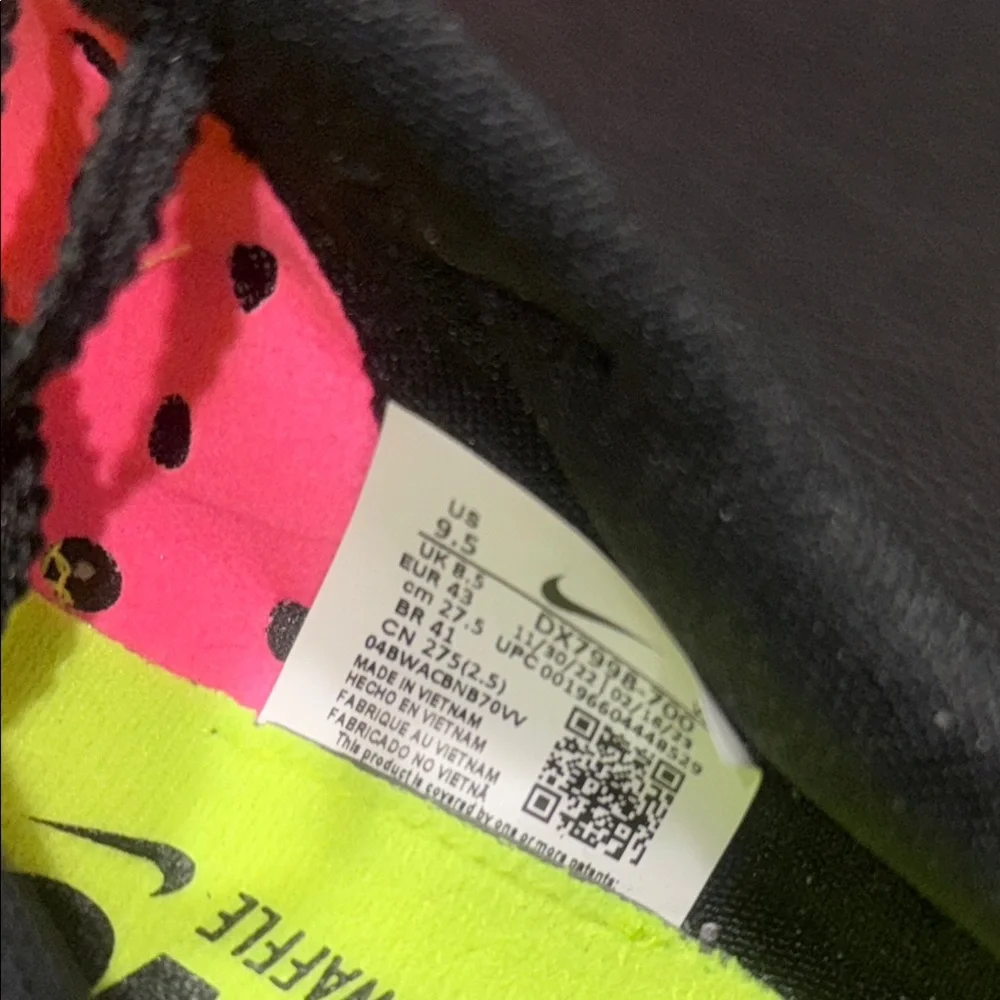 Nike Bright Yellow and Pink Athletic Shoes‎